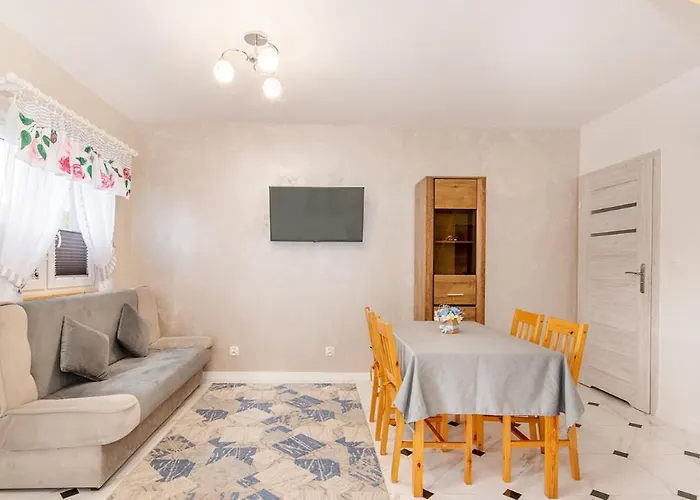 Letniskowe Maks Дом отдыха Боболин